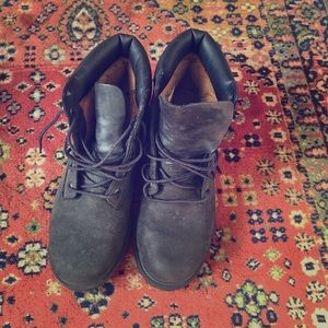 Leather timberland boots
